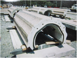 Ｓ造建物　柱カバー（石貼り）